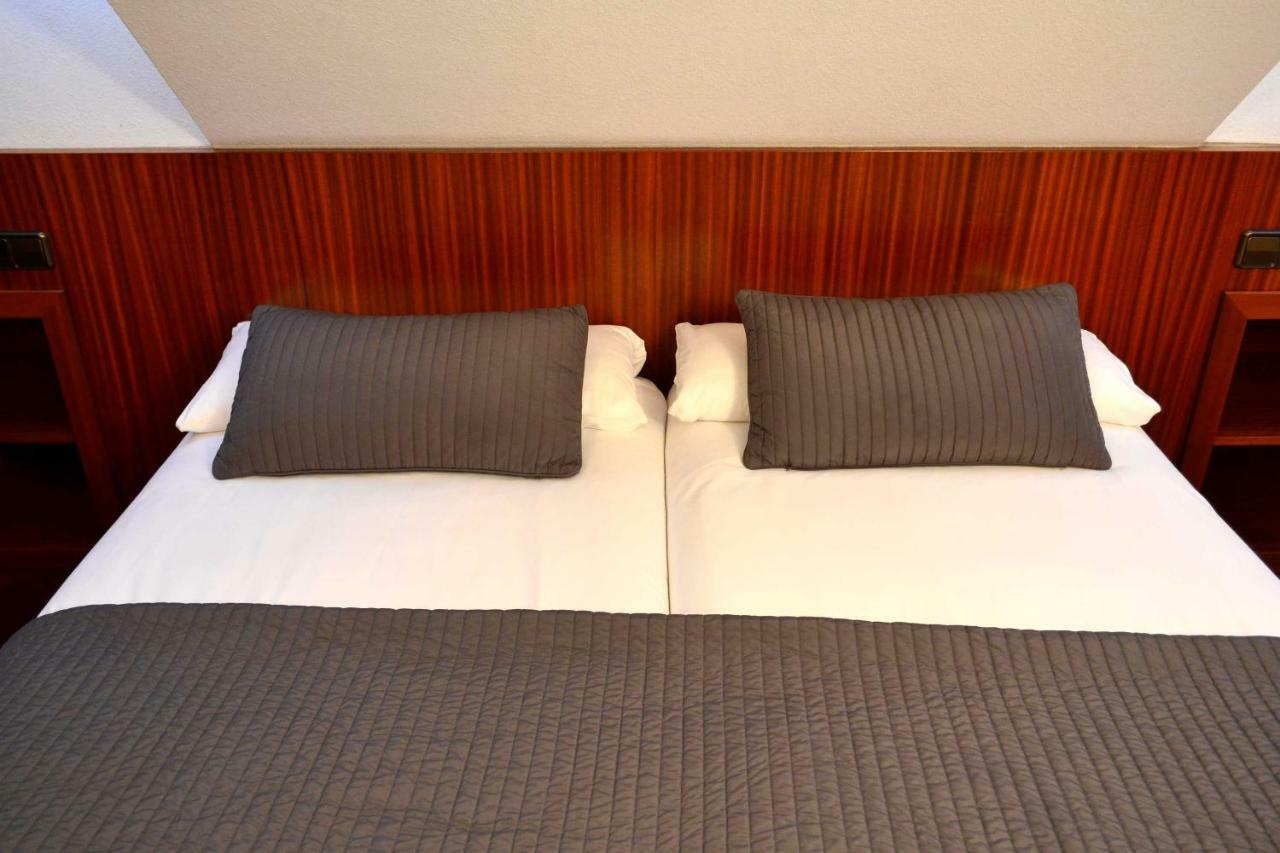 Apartamentos Alda Santa Cristina Perillo Bagian luar foto